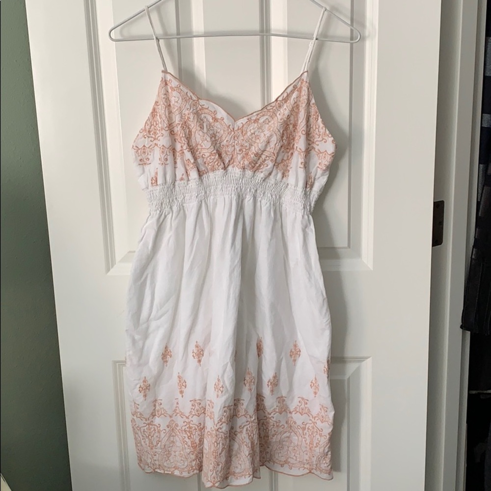 WOMEN’S SUNDRESS